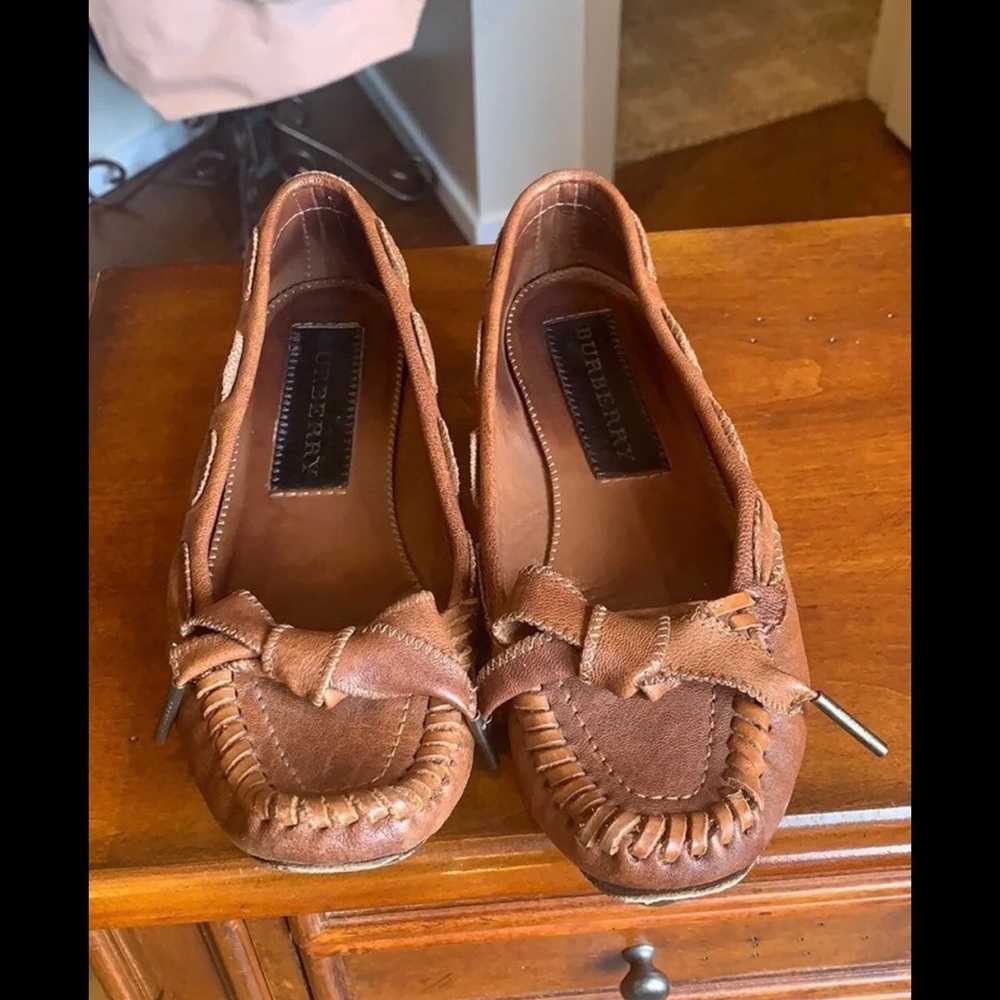 Burberry Brown Leather Loafers size 8 (38.5)